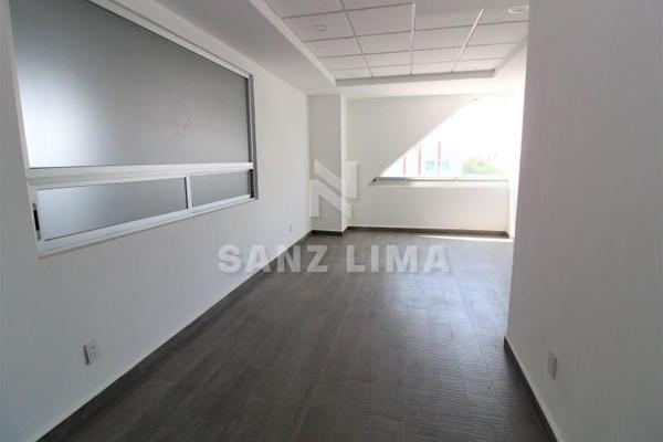 Foto de inmueble en Ferrocarril Central, Col. Los Laureles 1a Secc C.P. 38020, Celaya