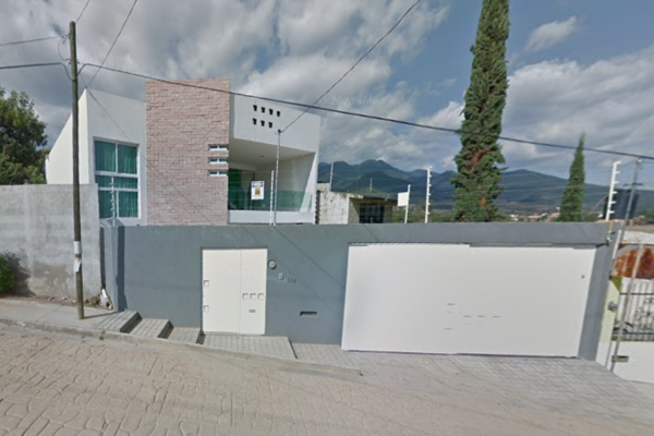Foto de inmueble en Macedonio Alcalá, Col. Residencial Ex-Hacienda de Guadalupe C.P. 68024, Oaxaca de Juárez