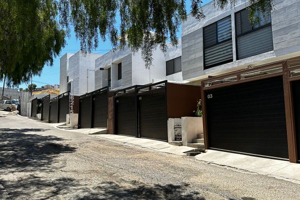 Foto de inmueble en RAMON LOPEZ VELARDE , Col. Los Olivos C.P. 22115, Tijuana