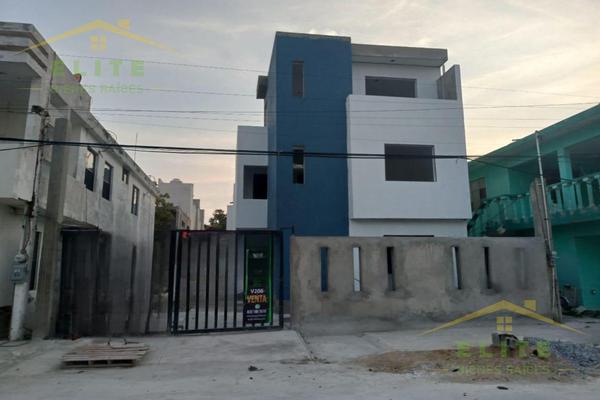 Foto de inmueble en  , Col. Fidel Velázquez C.P. 89520, Ciudad Madero