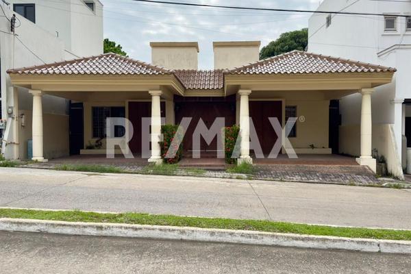 Foto de inmueble en FLAMBOYANES, Col. Flamboyanes C.P. 89330, Tampico