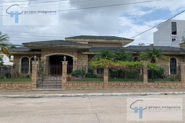 Foto de inmueble en  , Col. Flamboyanes C.P. 89330, Tampico