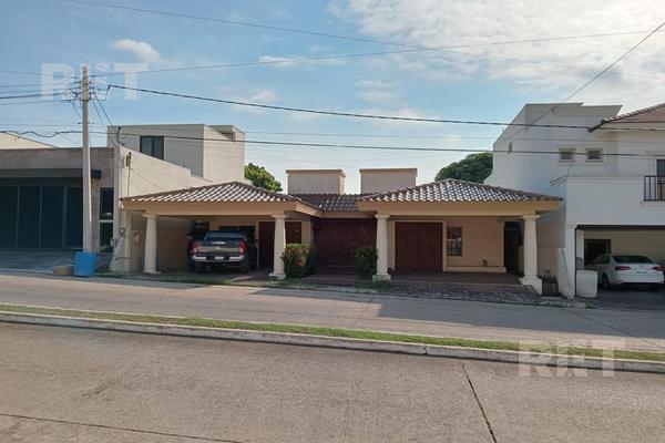 Foto de inmueble en  , Col. Flamboyanes C.P. 89330, Tampico