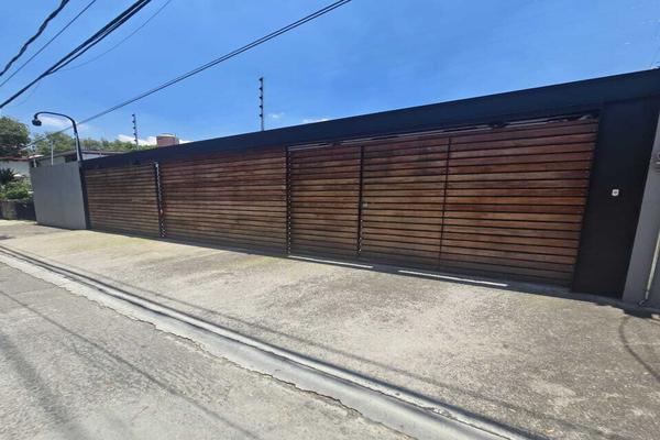 Foto de inmueble en Framboyanes, Col. Jardines de San Mateo C.P. 53240, Naucalpan de Juárez