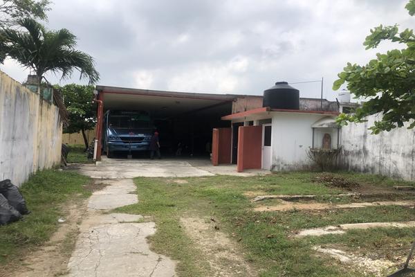 Foto de inmueble en General Anaya 569, Col. Hernández Ochoa., Col. Rafael Hernández Ochoa C.P. 96550, Coatzacoalcos