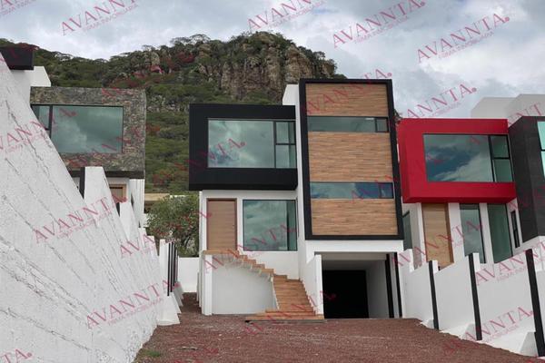 Foto de inmueble en  , Col. Granjas Banthí Sección SO C.P. 76804, San Juan del Río
