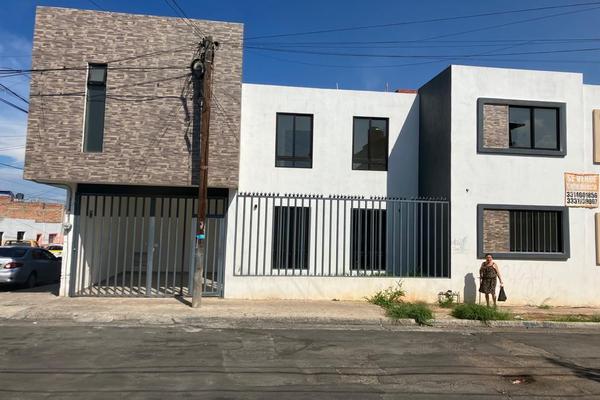 Casa En Hacienda Del Carmen, Oblatos, Jalisco En ... - Propiedades.com