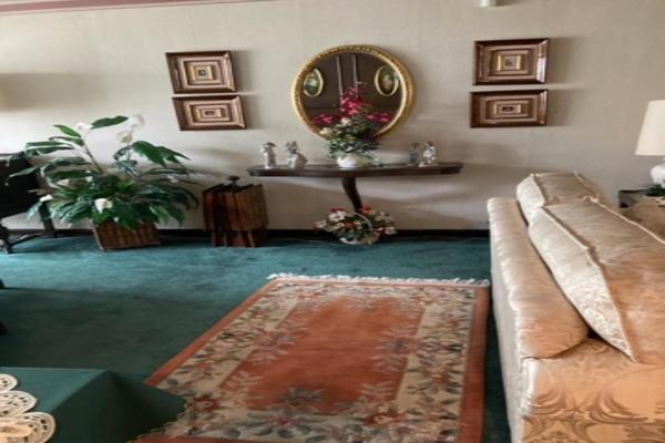 Foto de inmueble en Hacienda Santa Ana y Lobos, Col. Bosque de Echegaray C.P. 53310, Naucalpan de Juárez