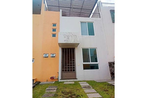 Foto de inmueble en  , Col. Hacienda Tetela C.P. 62160, Cuernavaca