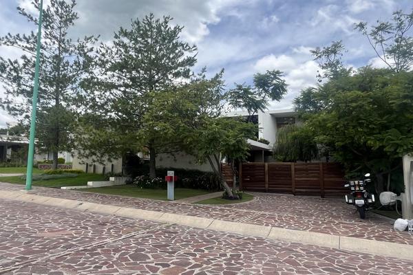 Foto de inmueble en Halcones, Col. Country Club Gran Jardín C.P. 37134, León
