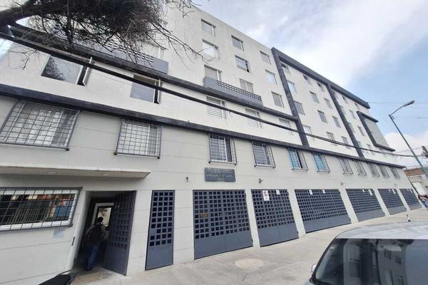 Foto de inmueble en HENRY FORD, Col. Bondojito C.P. 07850, Gustavo A. Madero