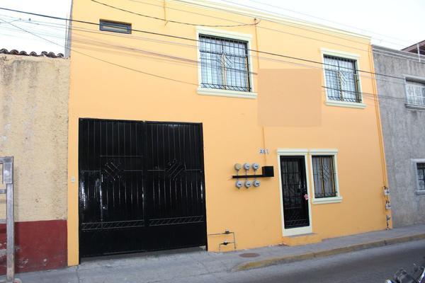 Casa en Herreira y Cairo, Tlaquepaque Centro, Jal... 