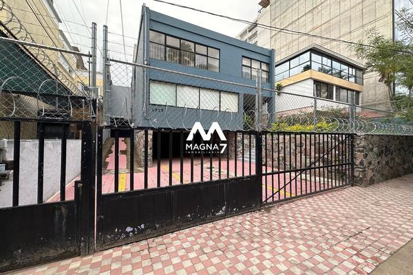 Foto de inmueble en hidalgo, Col. Ladrón de Guevara C.P. 44600, Guadalajara