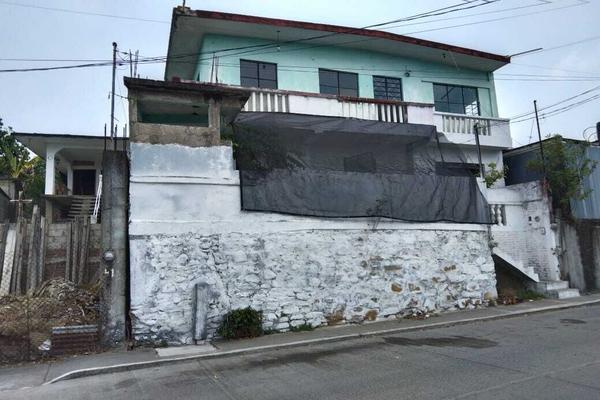 Foto de inmueble en Ignacio de la llave, Col. Rosa Maria C.P. 92860, Tuxpan