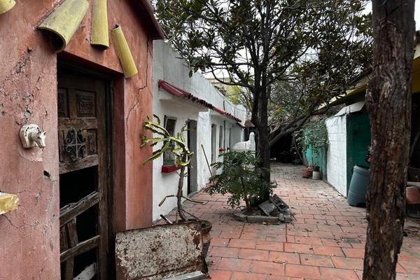 Foto de inmueble en  , Col. Independencia C.P. 64720, Monterrey