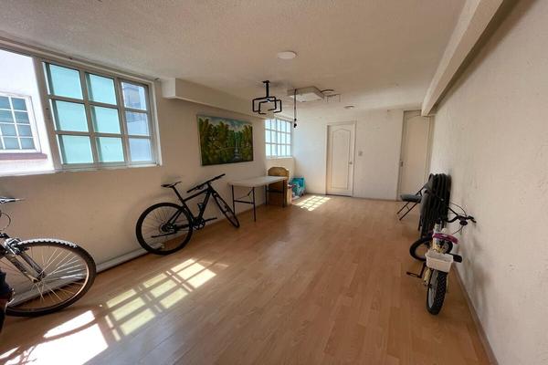 Foto de inmueble en Insurgentes Sur, Col. Lindavista Sur C.P. 07300, Gustavo A. Madero