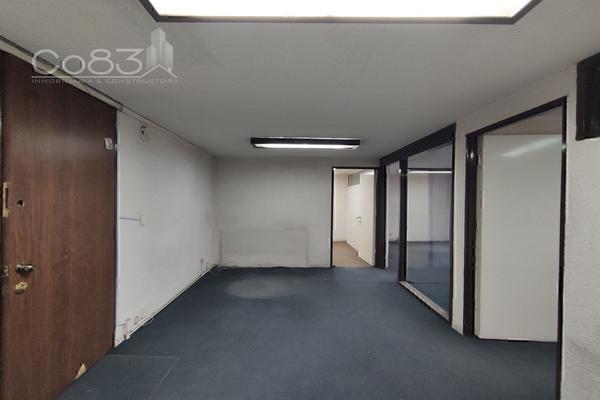 Foto de inmueble en Insurgentes Sur, Col. Napoles C.P. 03810, Benito Juárez