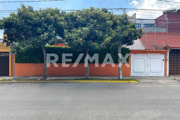 Foto de inmueble en Jardines de San Mateo, Col. Jardines de San Mateo C.P. 53240, Naucalpan de Juárez