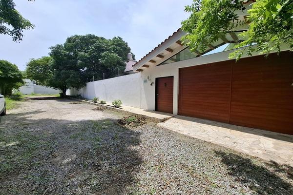 Foto de inmueble en , Col. Jardines de Tuxtla C.P. 29020, Tuxtla Gutiérrez