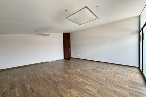 Foto de inmueble en José Enrique Rodó, Col. Prados de Providencia C.P. 44670, Guadalajara