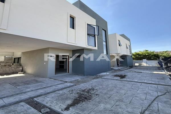 Foto de inmueble en Josefa Ortiz de Dominguez, Col. Nuevo Progreso C.P. 89318, Tampico