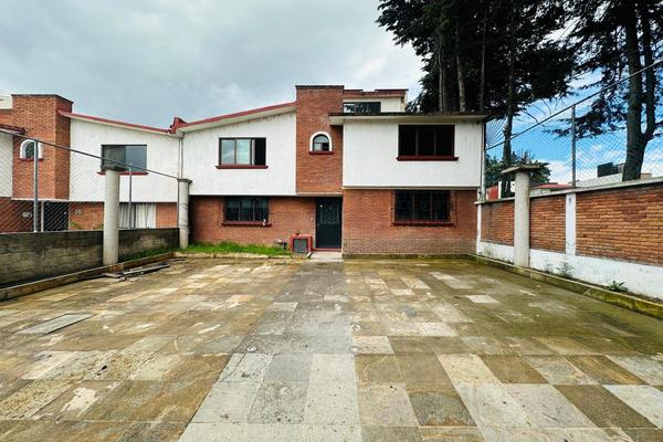 Foto de inmueble en  , Col. La Aurora II C.P. 51354, Zinacantepec