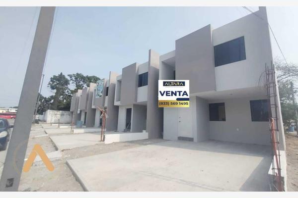 Foto de inmueble en  , Col. La Paz C.P. 89326, Tampico