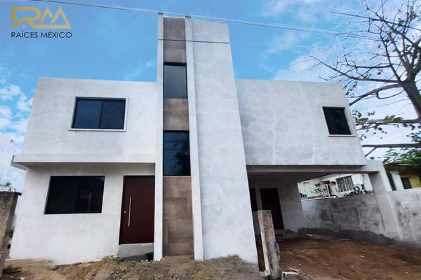 Foto de inmueble en , Col. La Paz C.P. 89326, Tampico