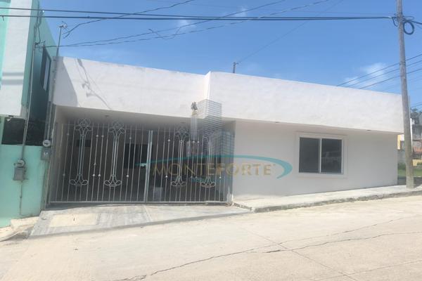 Foto de inmueble en , Col. La Paz C.P. 89326, Tampico