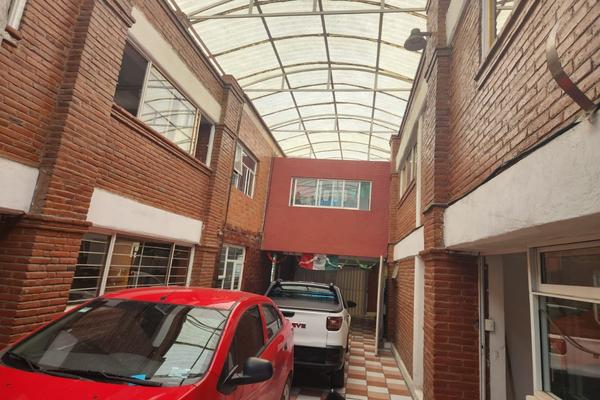 Foto de inmueble en  , Col. La Romana C.P. 54030, Tlalnepantla de Baz