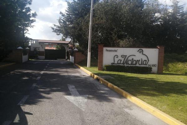 Foto de inmueble en  , Col. La Victoria C.P. 51355, Zinacantepec
