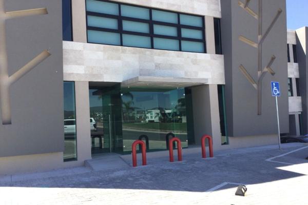 Foto de inmueble en Lago Yuriria, Col. Juriquilla C.P. 76226, Querétaro