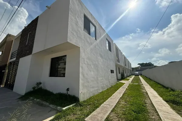 Foto de inmueble en  , Col. Laguna de La Puerta C.P. 89310, Tampico