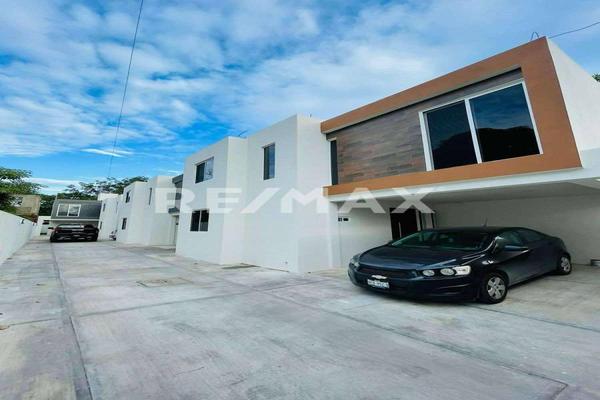 Foto de inmueble en , Col. Laguna de La Puerta C.P. 89310, Tampico