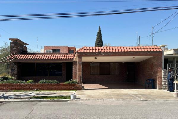 Foto de inmueble en  , Col. Las Rosas C.P. 35090, Gómez Palacio