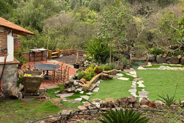 Foto de inmueble en Lázaro Cárdenas, Col. Puácuaro C.P. 61636, Erongarícuaro