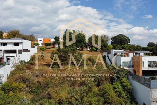 Foto de inmueble en Loma de Ahutlan #100, Col. Real de Tetela C.P. 62130, Cuernavaca