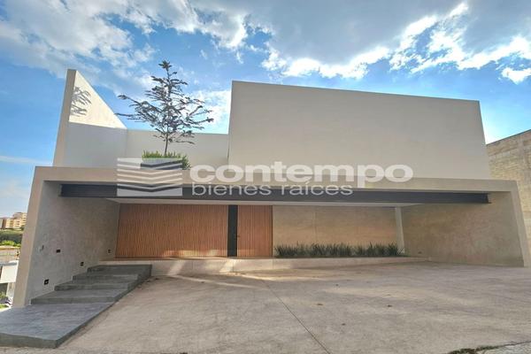 Foto de inmueble en Lomas de Bellavista, Col. Lomas de Bellavista C.P. 52994, Atizapán de Zaragoza