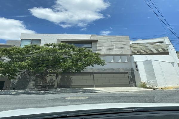 Foto de inmueble en Lomas de Palo Blanco, Col. Lomas del Campestre 1er Sector C.P. 66278, San Pedro Garza García