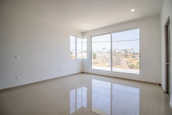 Foto de inmueble en lomas de tzompantle, Col. Lomas de Zompantle C.P. 62157, Cuernavaca