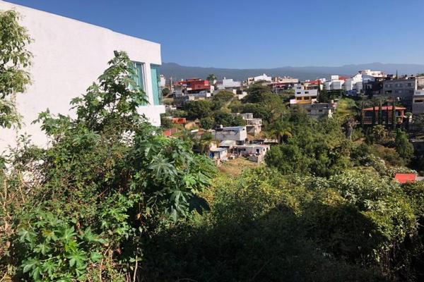 Foto de inmueble en  , Col. Lomas de Zompantle C.P. 62157, Cuernavaca