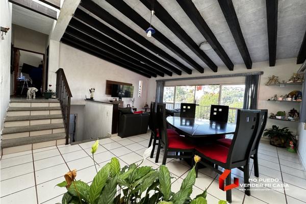 Foto de inmueble en  , Col. Lomas de Zompantle C.P. 62157, Cuernavaca