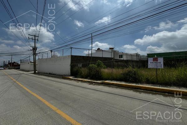 Foto de inmueble en  , Col. Lomas de Zompantle C.P. 62157, Cuernavaca