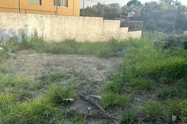 Foto de inmueble en , Col. Lomas de Zompantle C.P. 62157, Cuernavaca