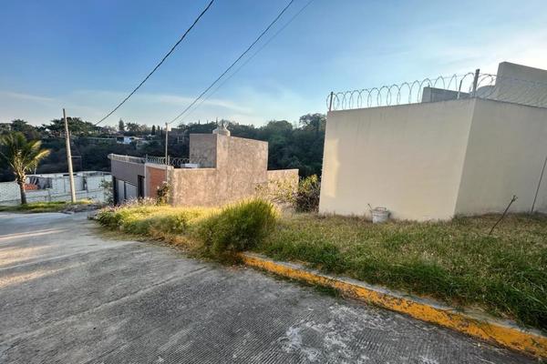 Foto de inmueble en , Col. Lomas de Zompantle C.P. 62157, Cuernavaca