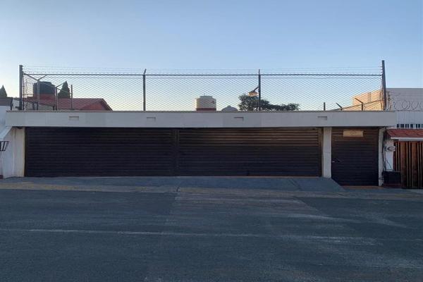 Foto de inmueble en  , Col. Lomas Verdes (Conjunto Lomas Verdes) C.P. 53120, Naucalpan de Juárez