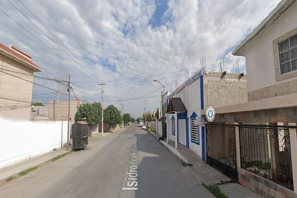 Foto de inmueble en , Col. Los Álamos C.P. 35024, Gómez Palacio
