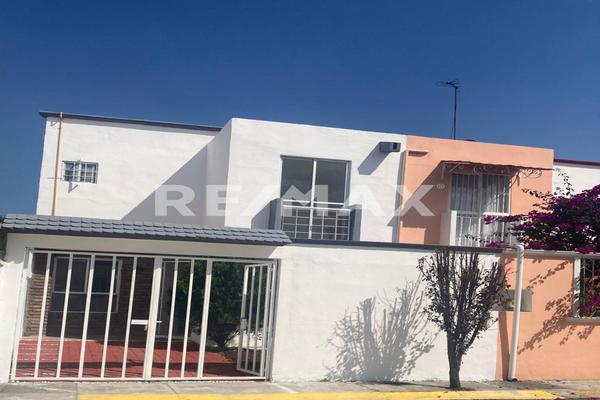 Foto de inmueble en  , Col. Los Cedros 400 C.P. 52004, Lerma