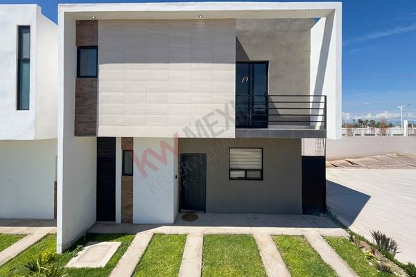 Foto de inmueble en  , Col. Los Eucaliptos C.P. 35128, Gómez Palacio