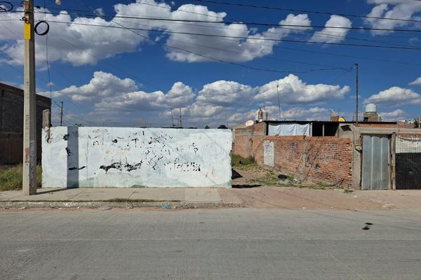 Foto de inmueble en  , Col. Los Pericos C.P. 20174, Aguascalientes